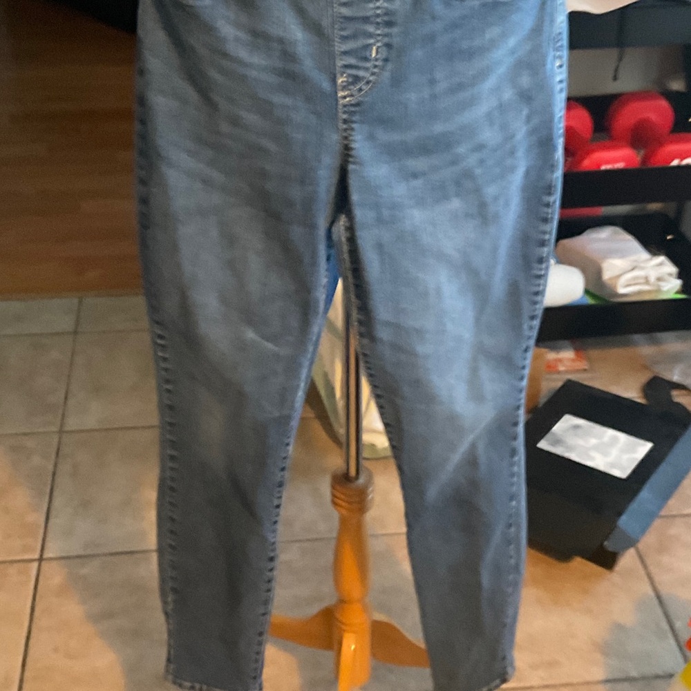 Levi Strauss Blue Pull-On Skinny Jean size 10 (30/30), Preowned